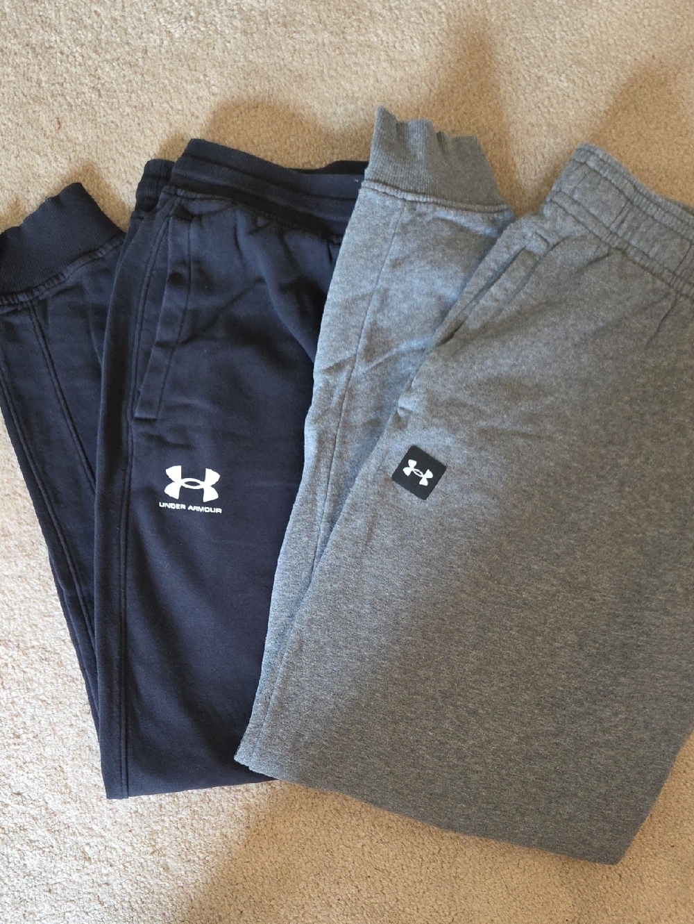 Under Armour - 2 Sweatpants